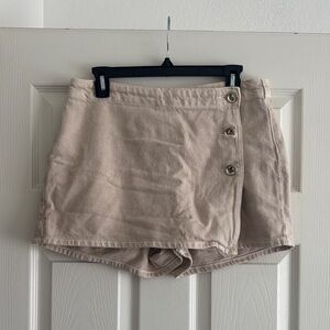 Zara Neutral Beige Button-Accent Women’s Skort